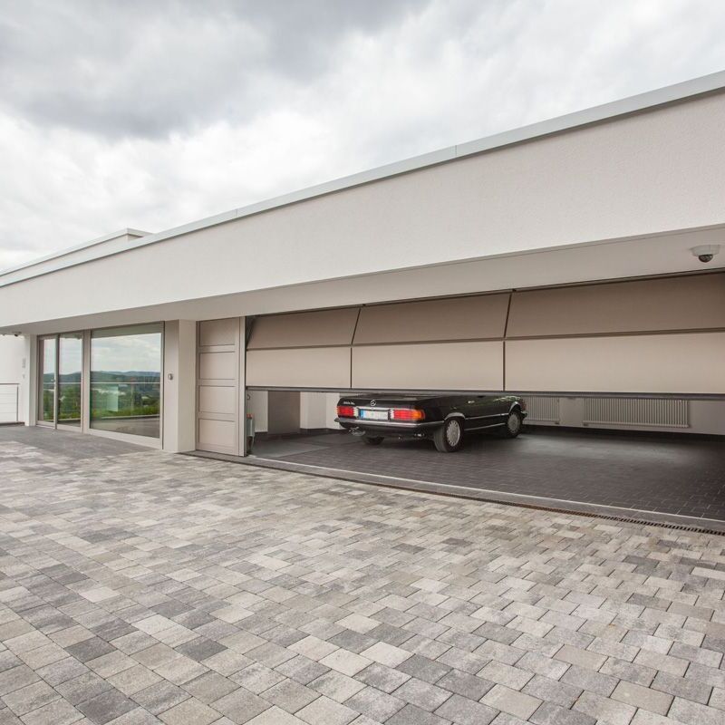 Garagentor flächenbündig